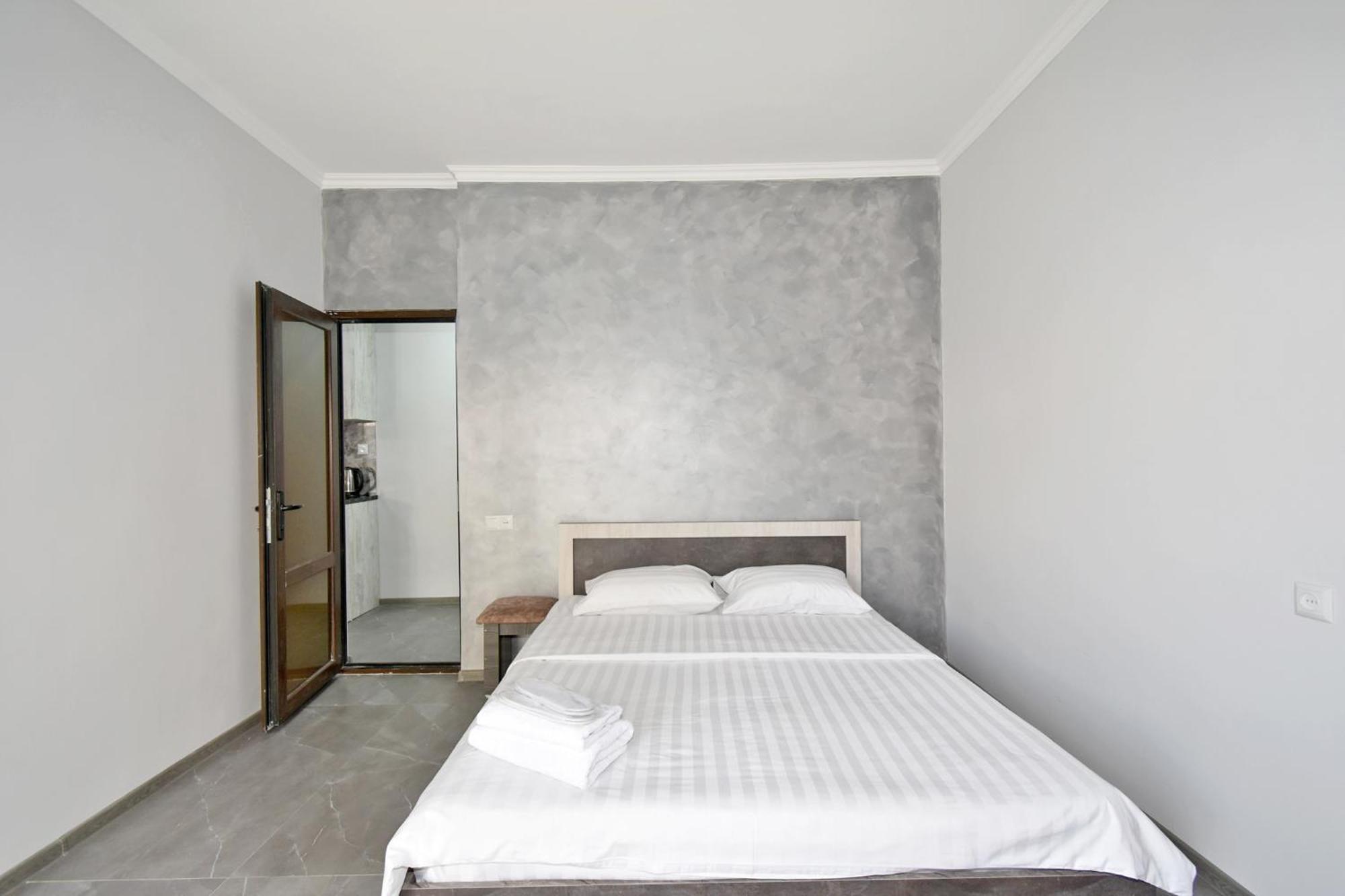 Sirik Hotel Armavir Ngoại thất bức ảnh